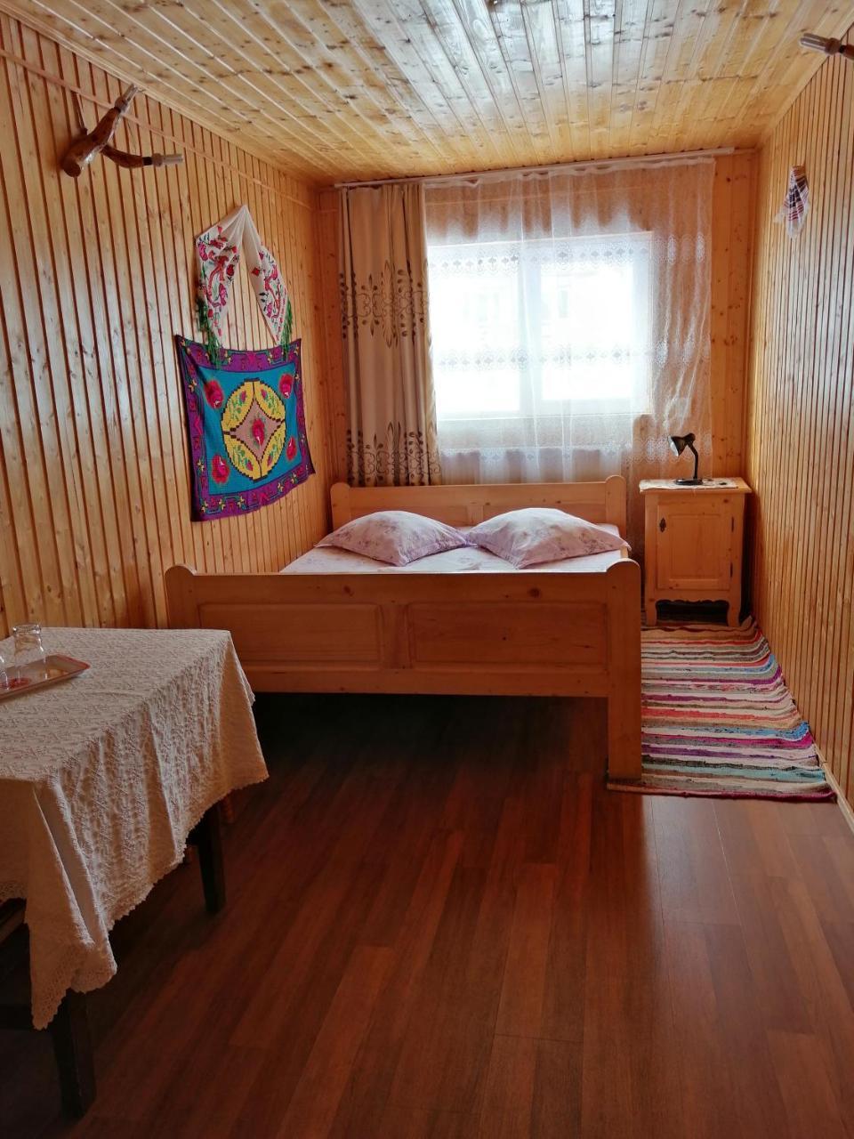 Cabana Ghetari ภายนอก รูปภาพ
